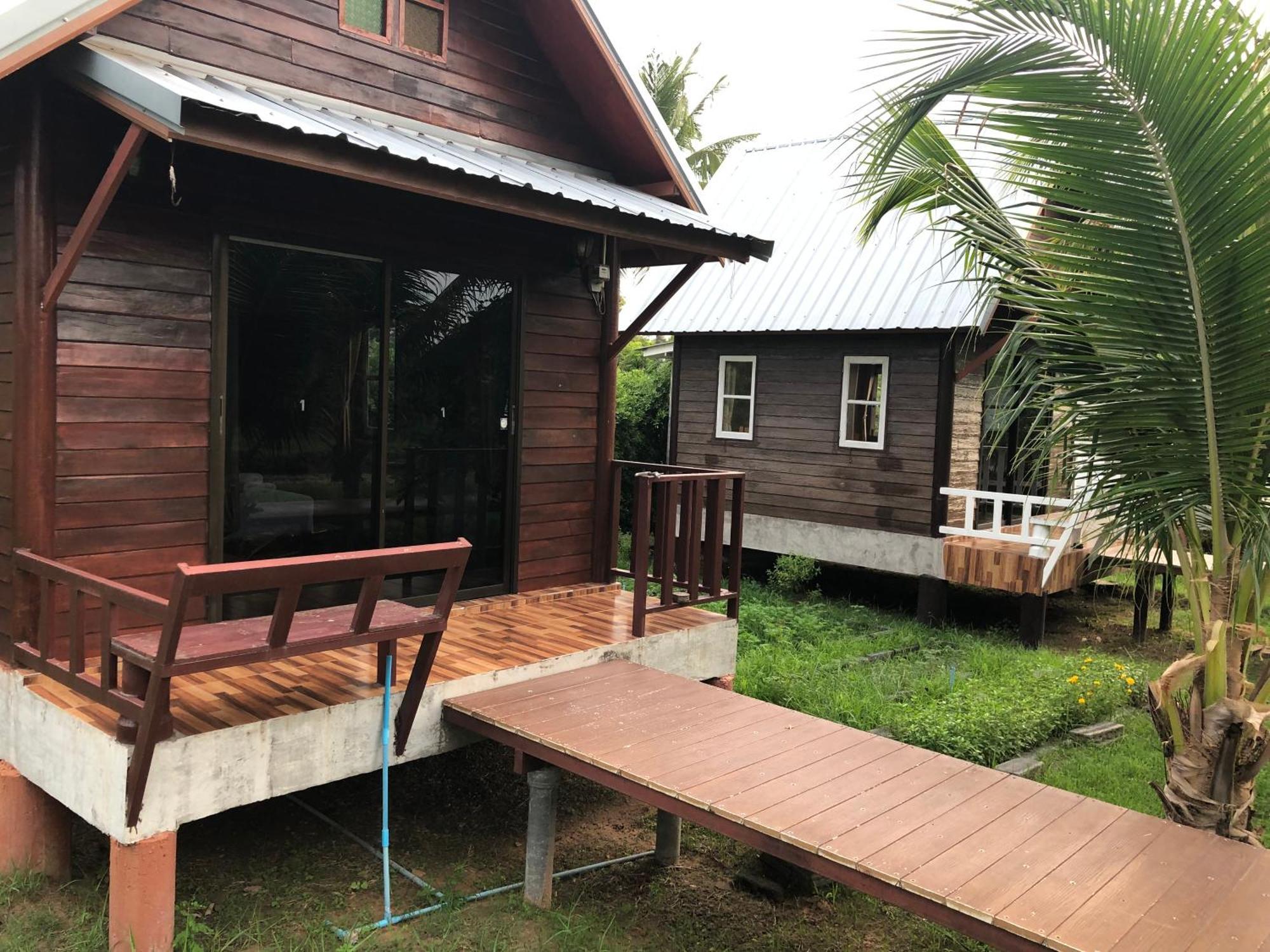 Baan Thung Home Stay Prasat Экстерьер фото