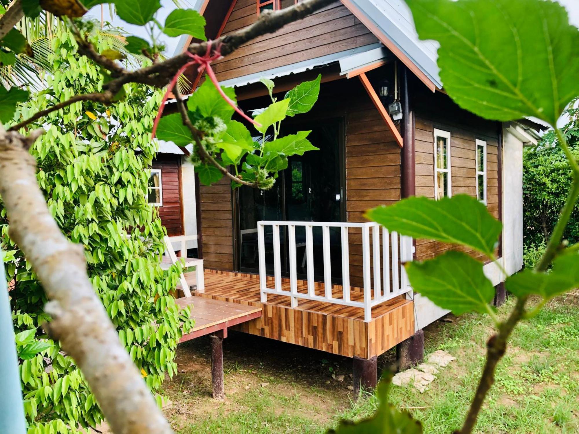 Baan Thung Home Stay Prasat Экстерьер фото