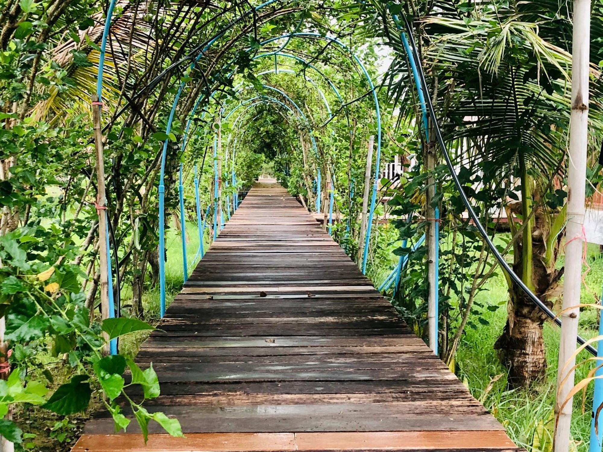 Baan Thung Home Stay Prasat Экстерьер фото