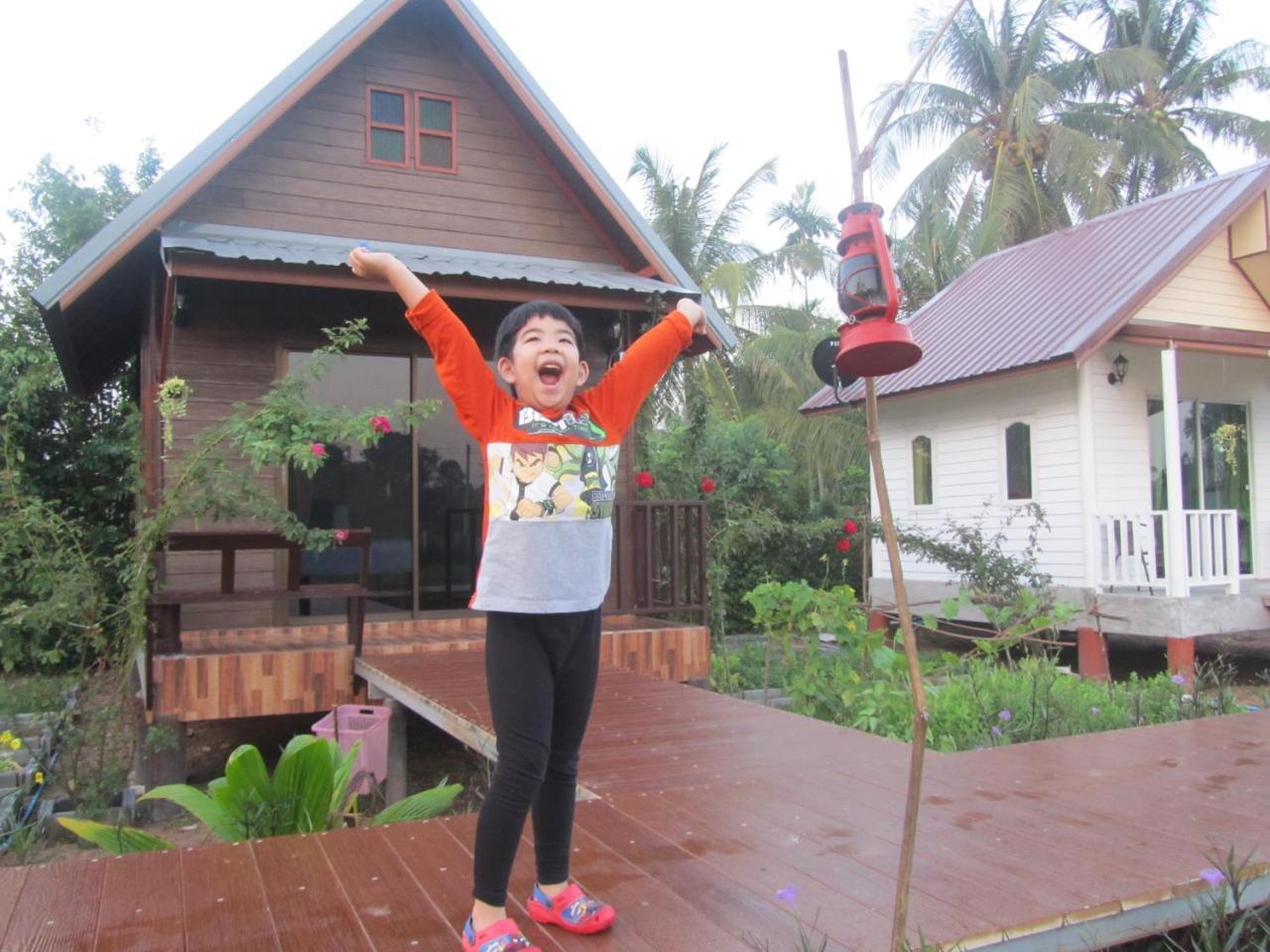Baan Thung Home Stay Prasat Экстерьер фото