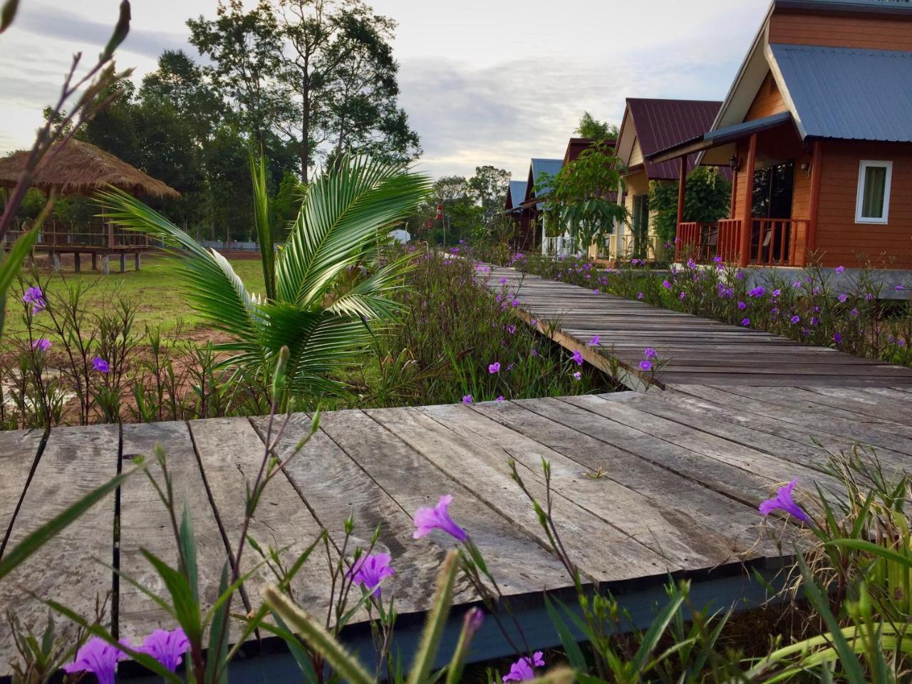 Baan Thung Home Stay Prasat Экстерьер фото